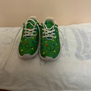 Holiday lights shoes